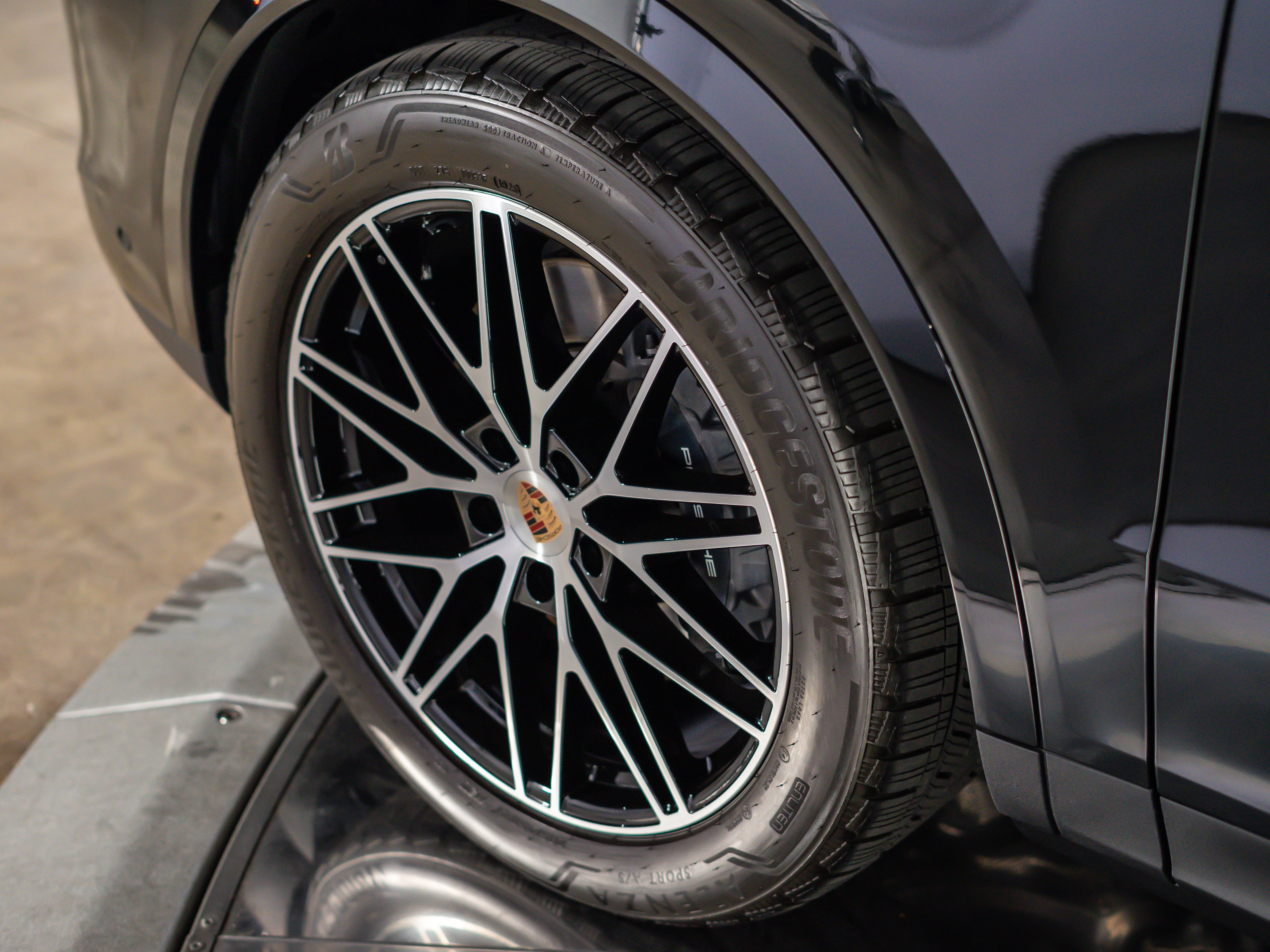2026 Porsche Cayenne Base