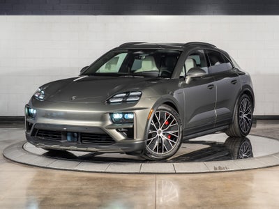 2026 Porsche Macan Ev Turbo