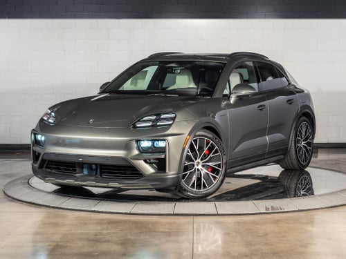 2026 Porsche Macan Ev Turbo