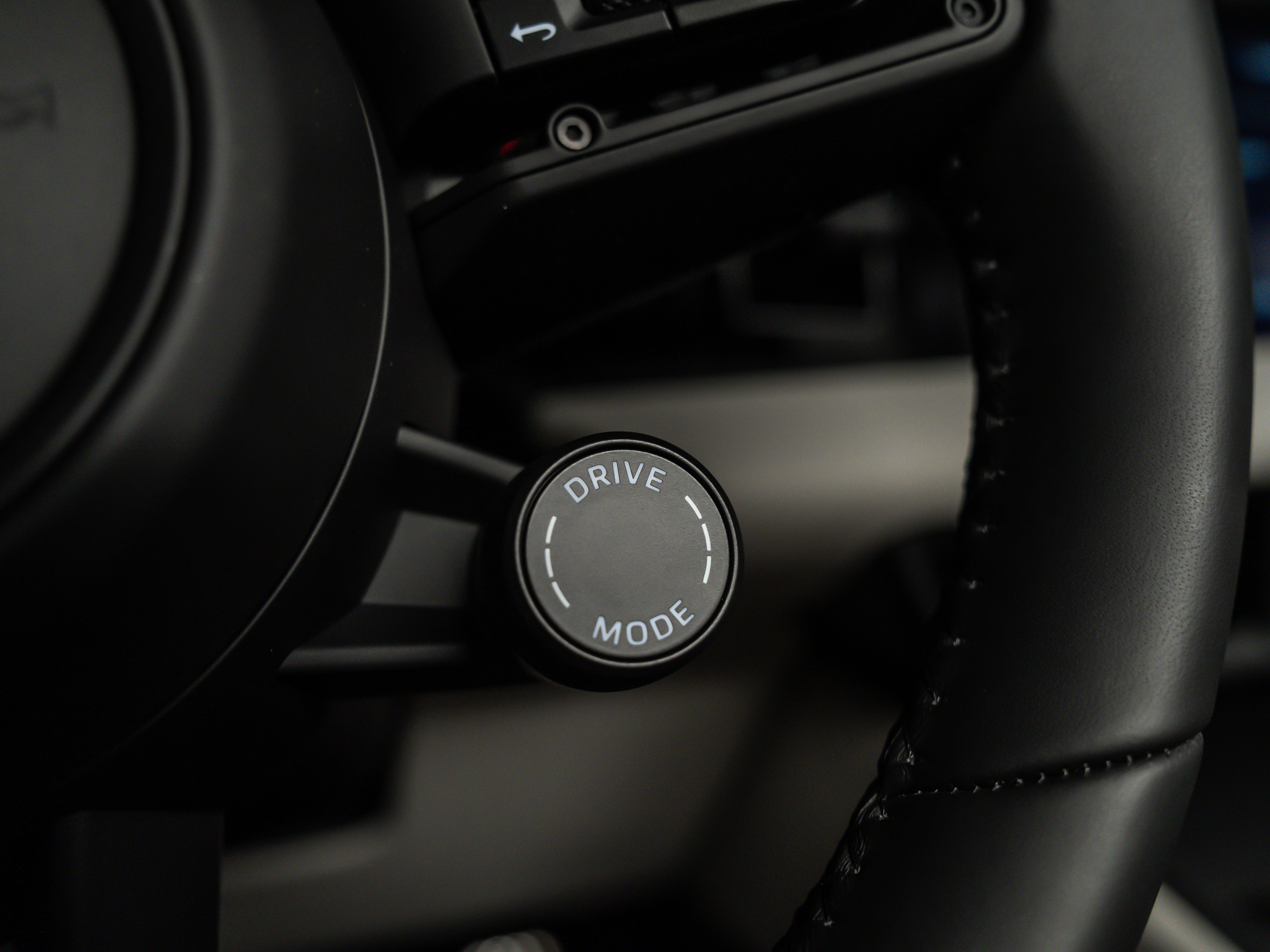 2026 Porsche Macan Ev Turbo