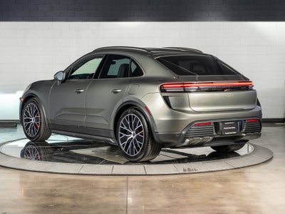 2026 Porsche Macan Ev Turbo