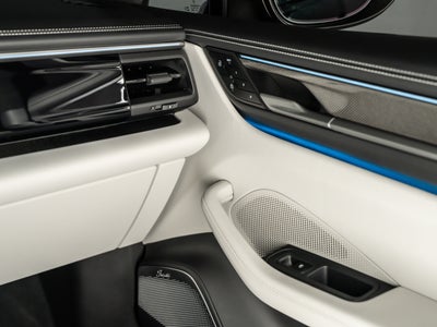 2026 Porsche Macan Ev Turbo