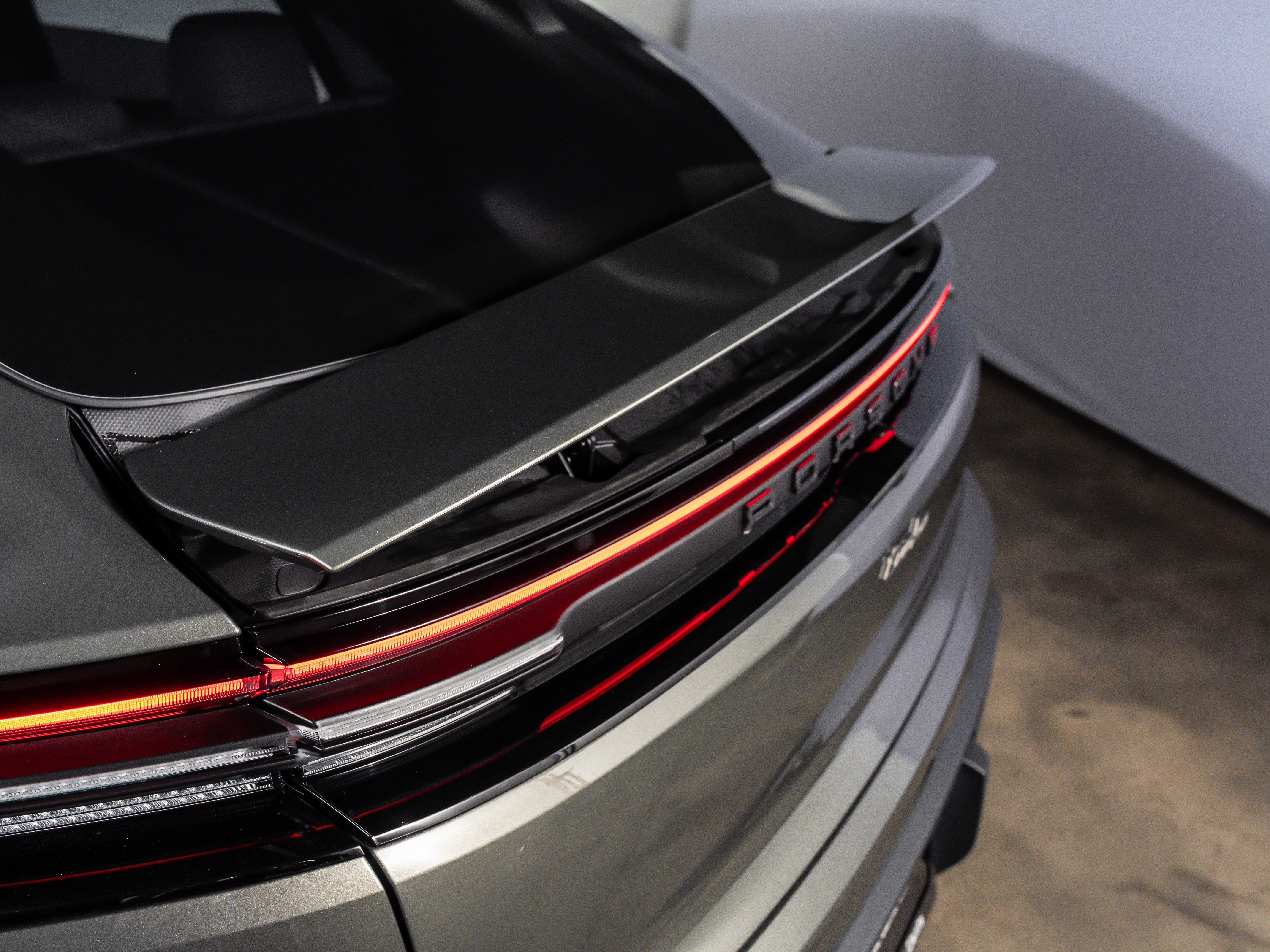 2026 Porsche Macan Ev Turbo