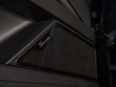 2026 Porsche Cayenne Ev Turbo