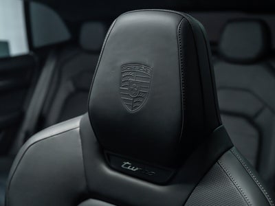 2026 Porsche Cayenne Ev Turbo