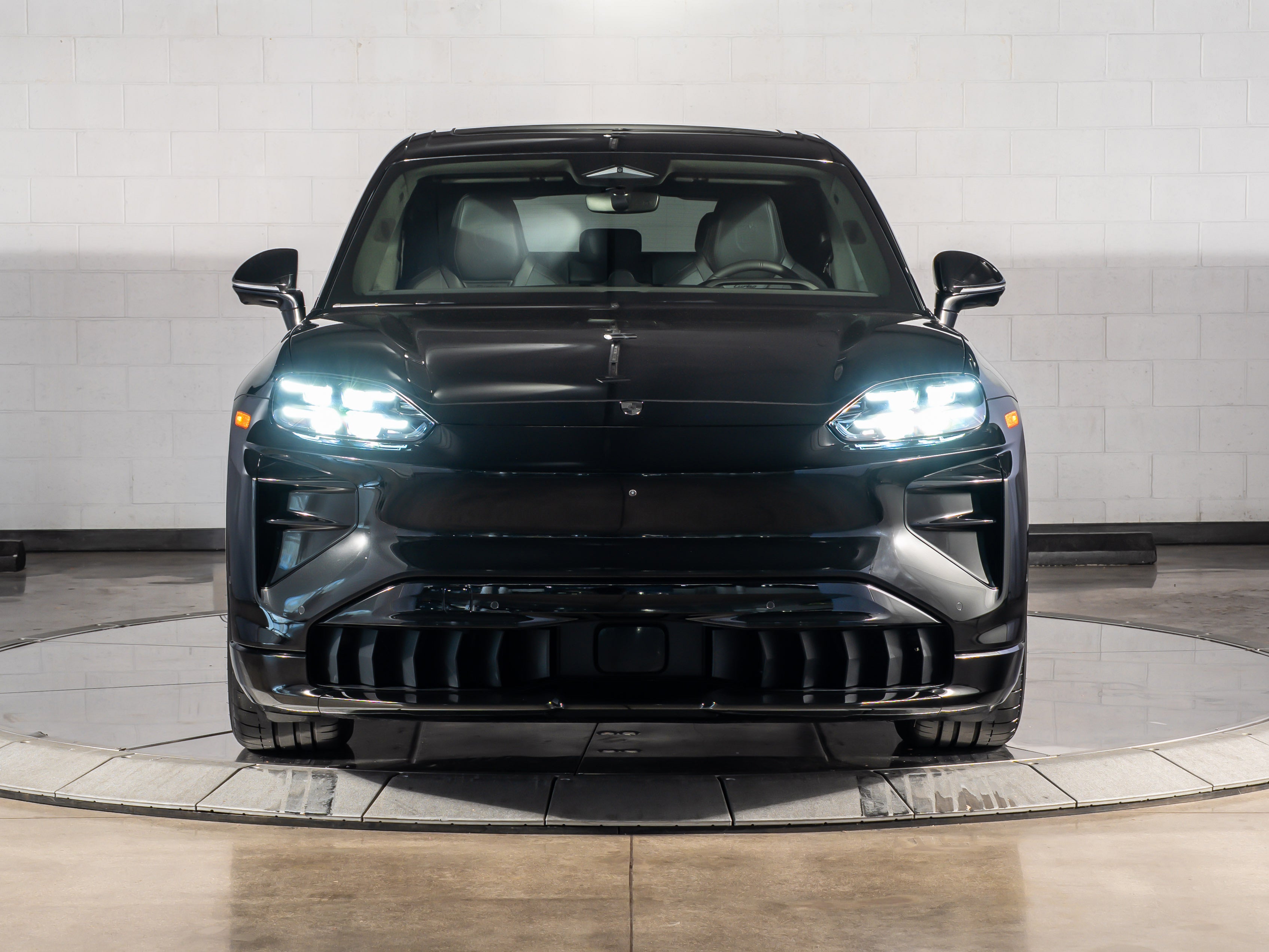 2026 Porsche Cayenne Ev Turbo