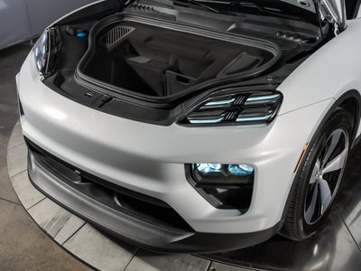 2026 Porsche Macan Electric Base