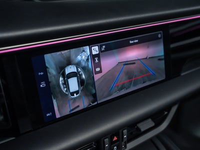 2026 Porsche Macan Electric Base