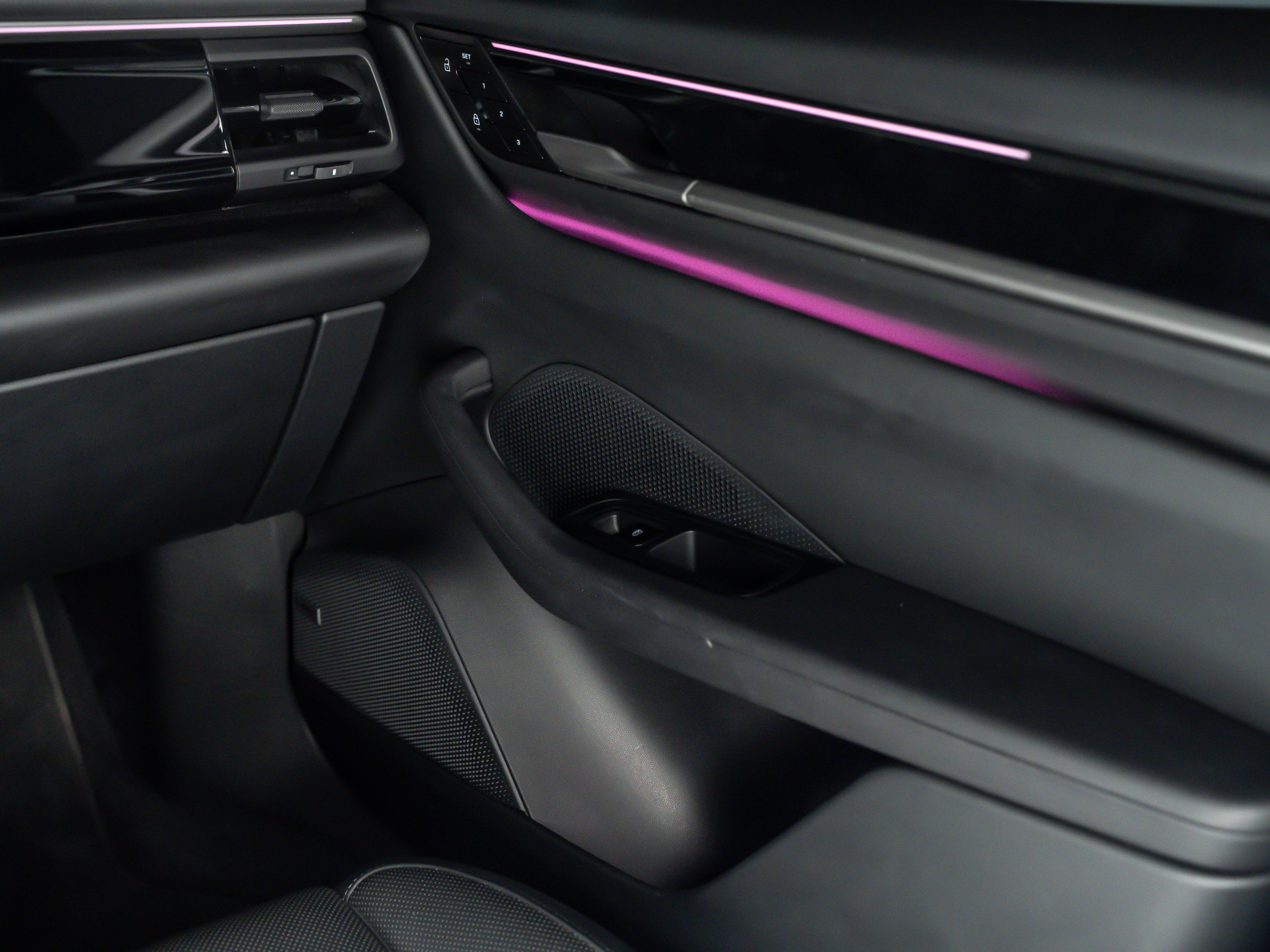 2026 Porsche Macan Electric Base