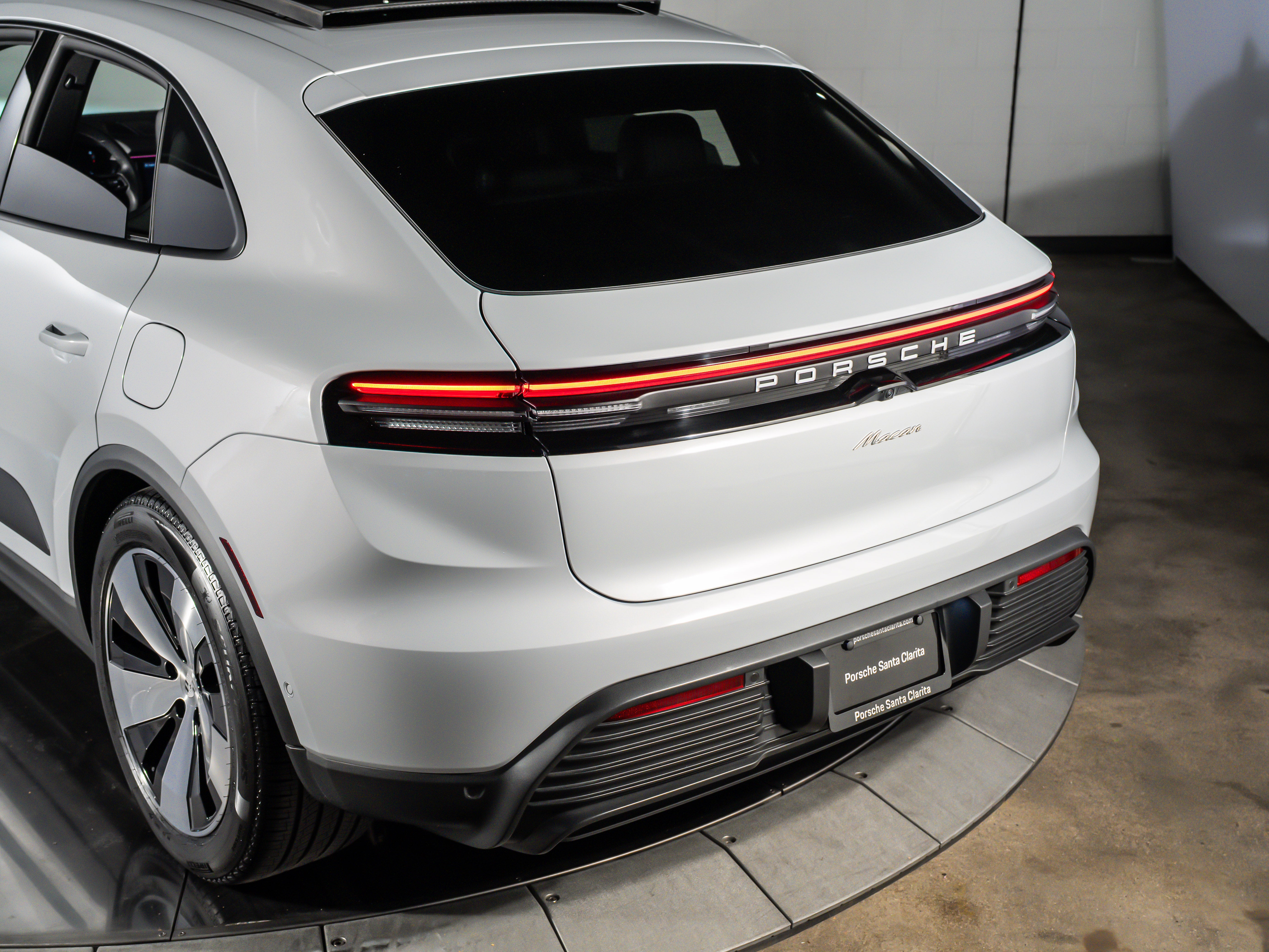 2026 Porsche Macan Electric Base