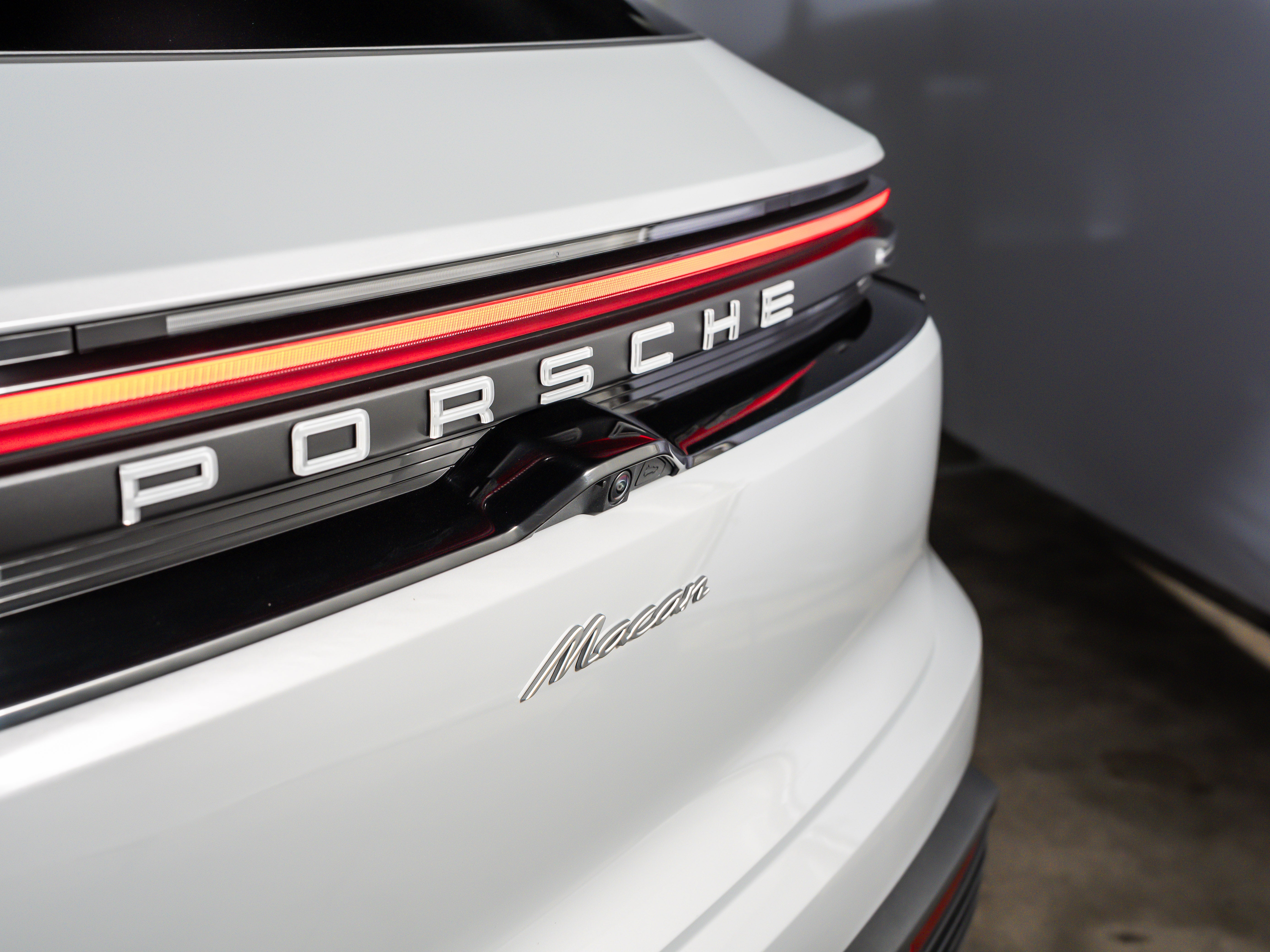 2026 Porsche Macan Electric Base