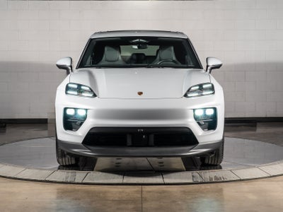 2026 Porsche Macan Electric Base