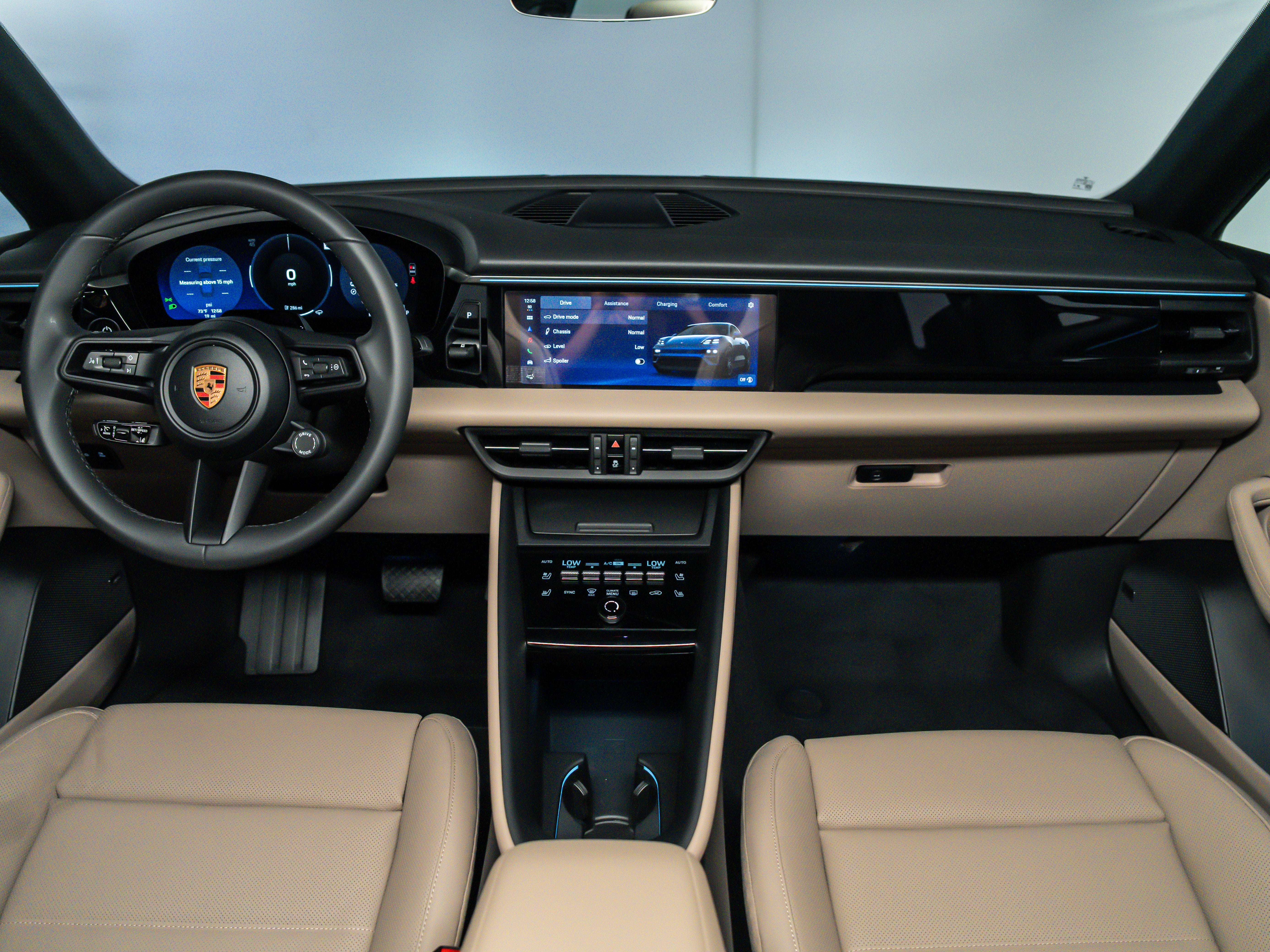 2026 Porsche Macan Ev Base