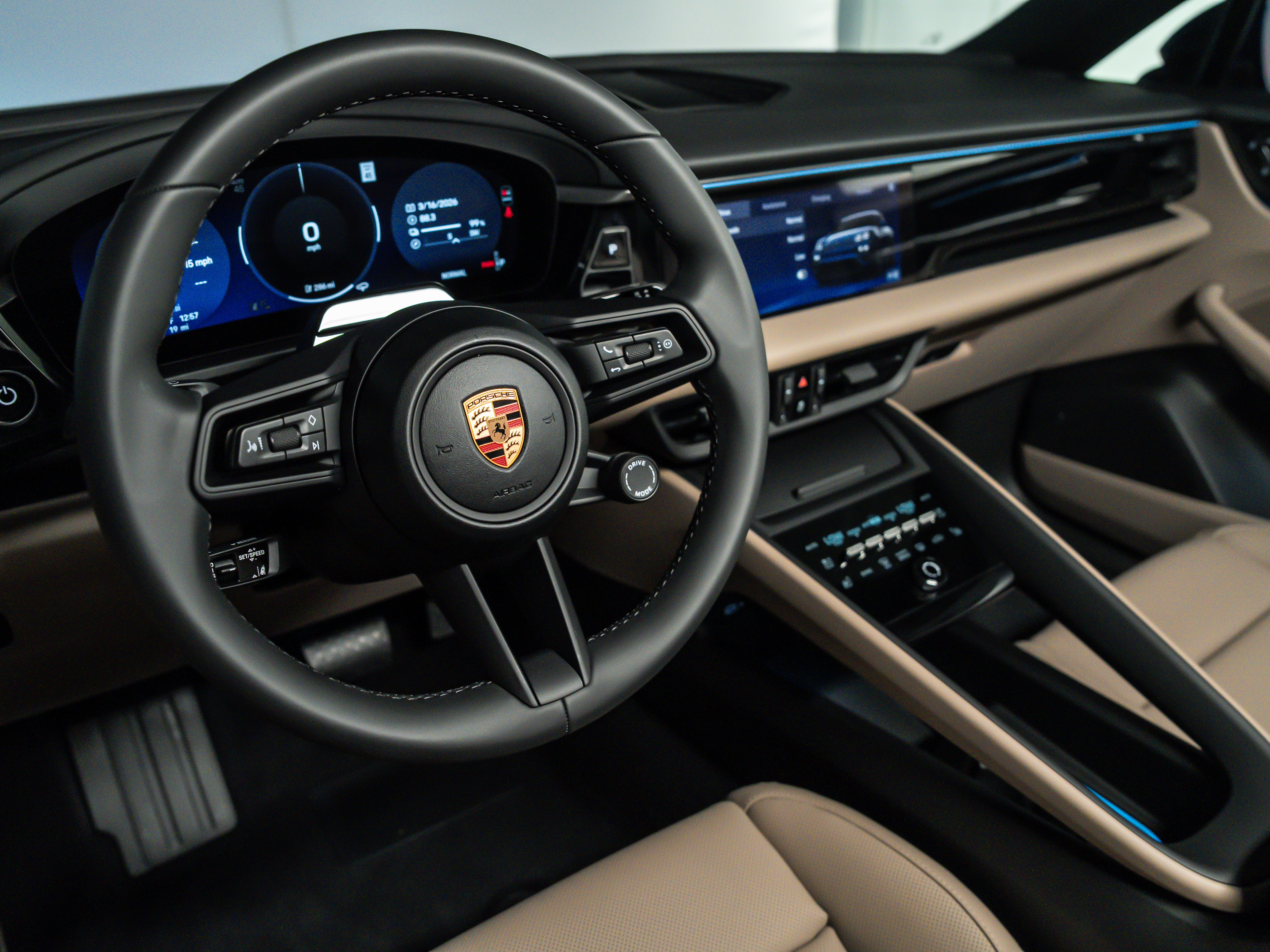 2026 Porsche Macan Ev Base