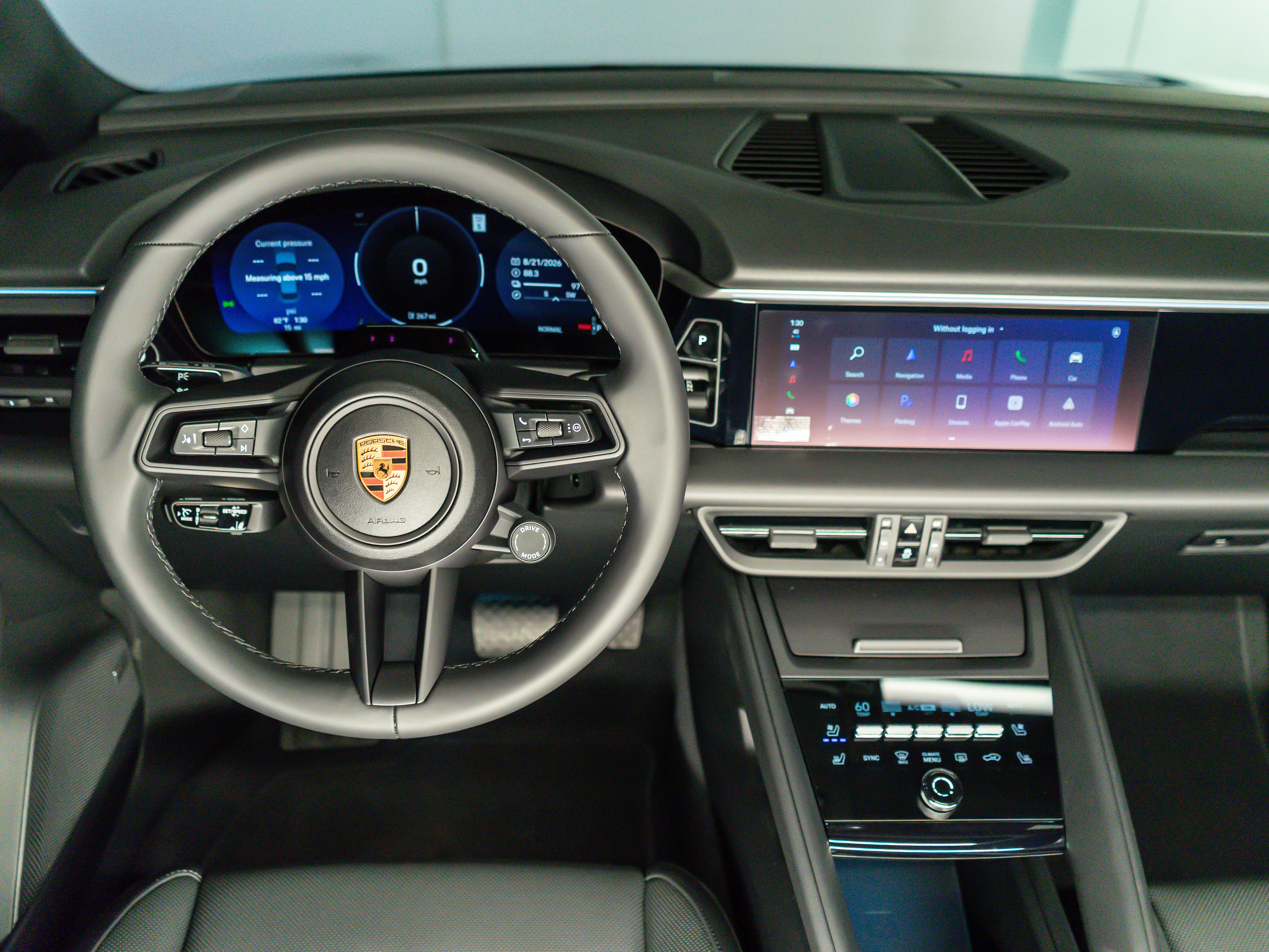 2026 Porsche Macan Base