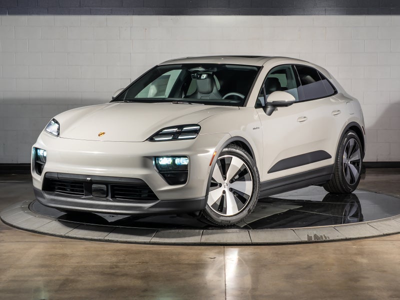 2026 Porsche Macan Base, exterior photo from the dealer listing