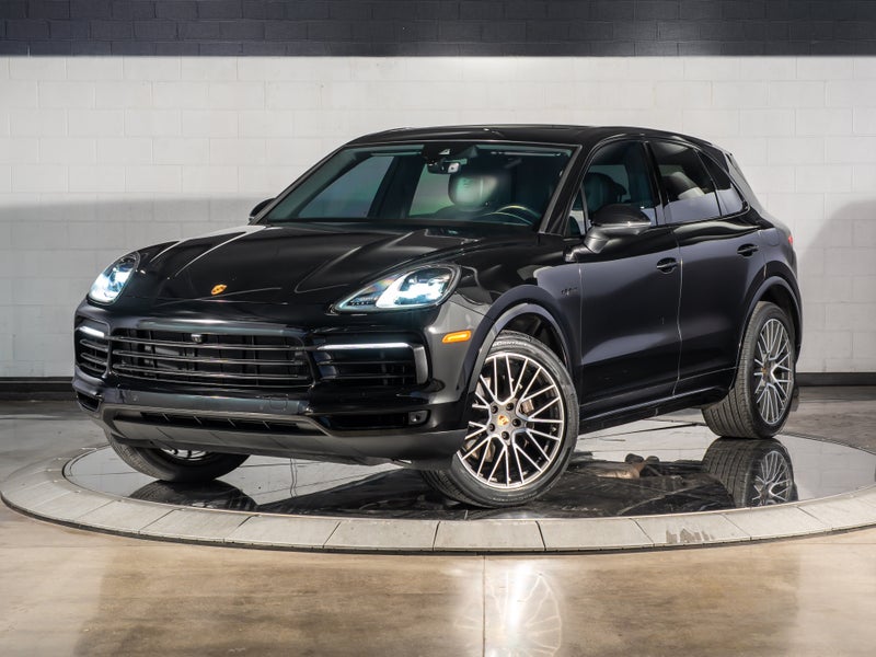 2020 Porsche Cayenne E-Hybrid E-Hybrid, exterior photo from the dealer listing