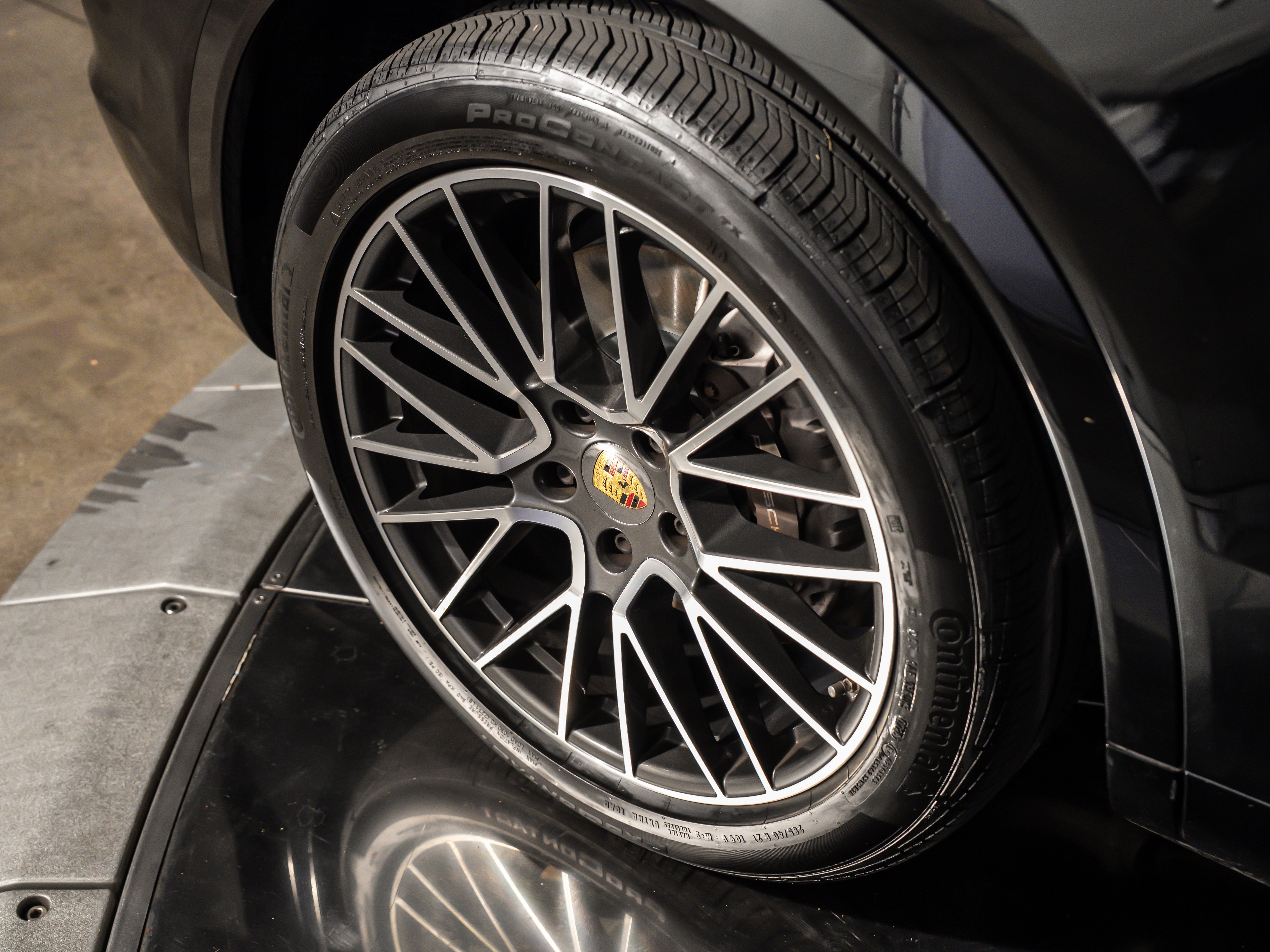 2020 Porsche Cayenne E-Hybrid E-Hybrid