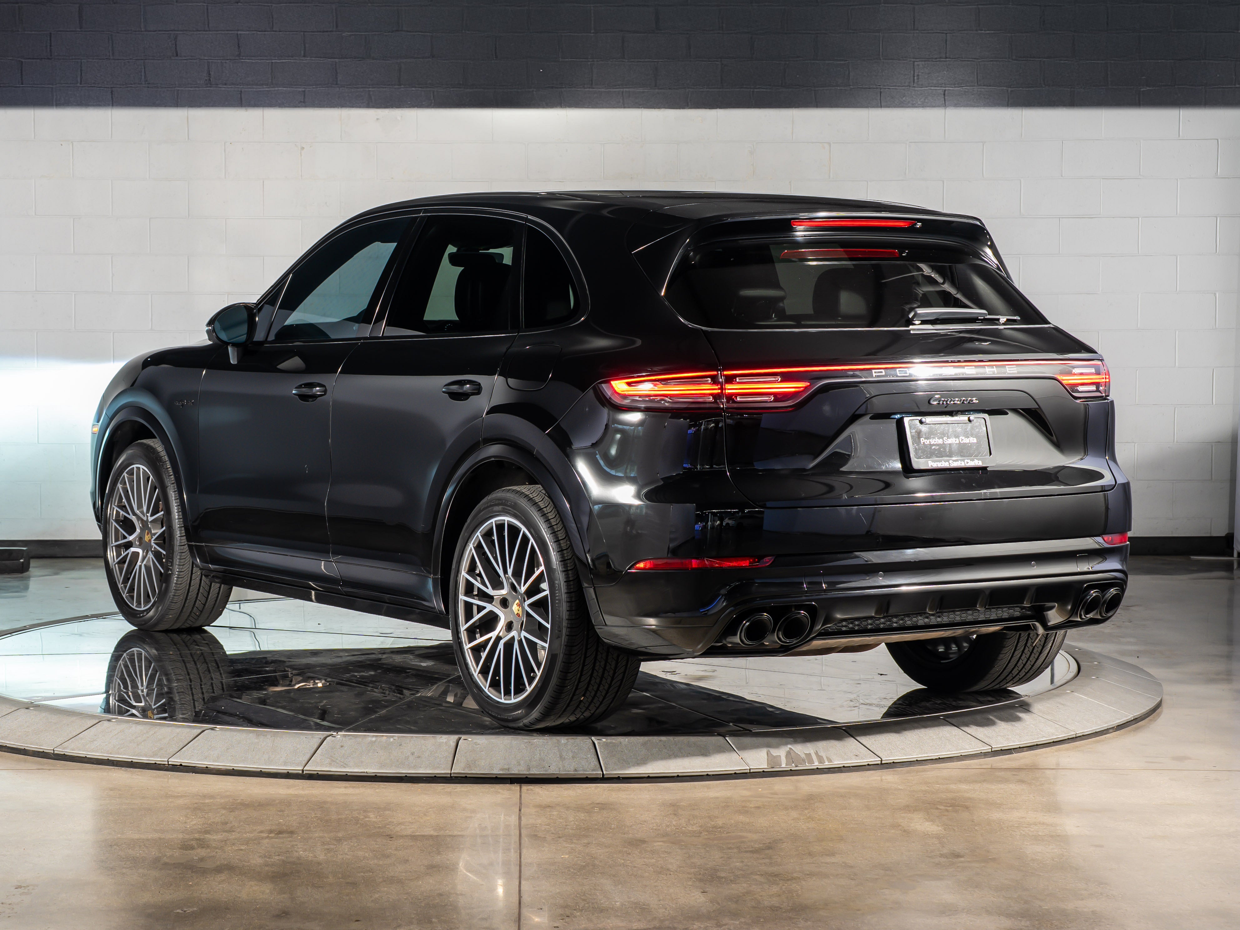 2020 Porsche Cayenne E-Hybrid E-Hybrid