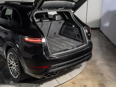 2020 Porsche Cayenne E-Hybrid E-Hybrid