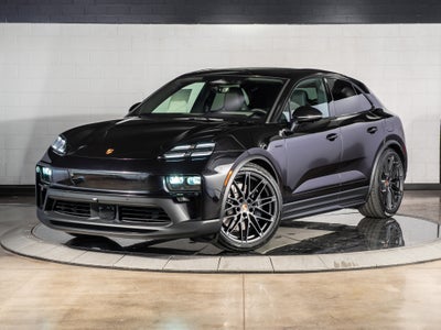 2026 Porsche Macan GTS