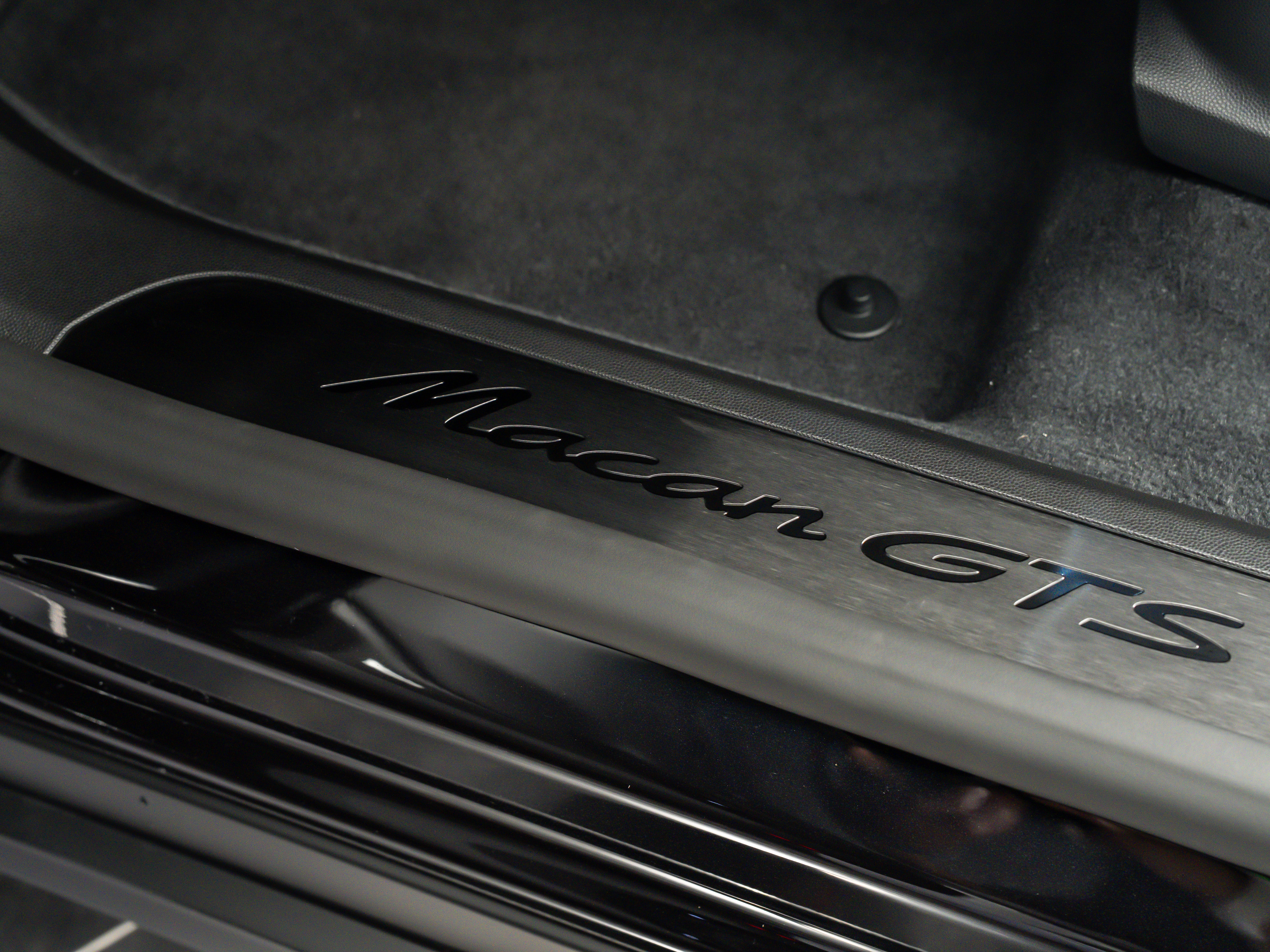 2026 Porsche Macan GTS