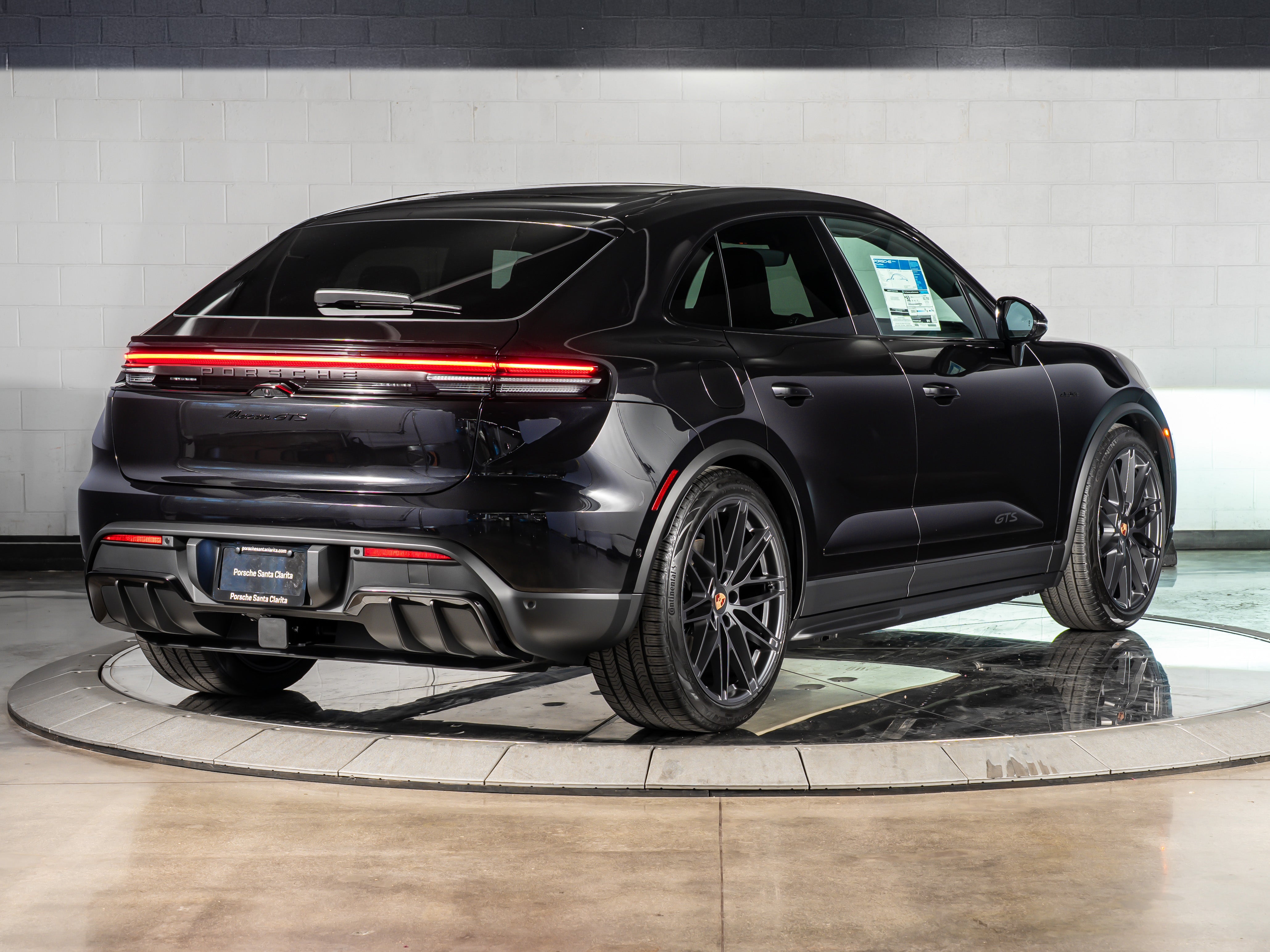 2026 Porsche Macan GTS