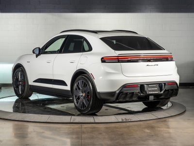 2026 Porsche Macan GTS