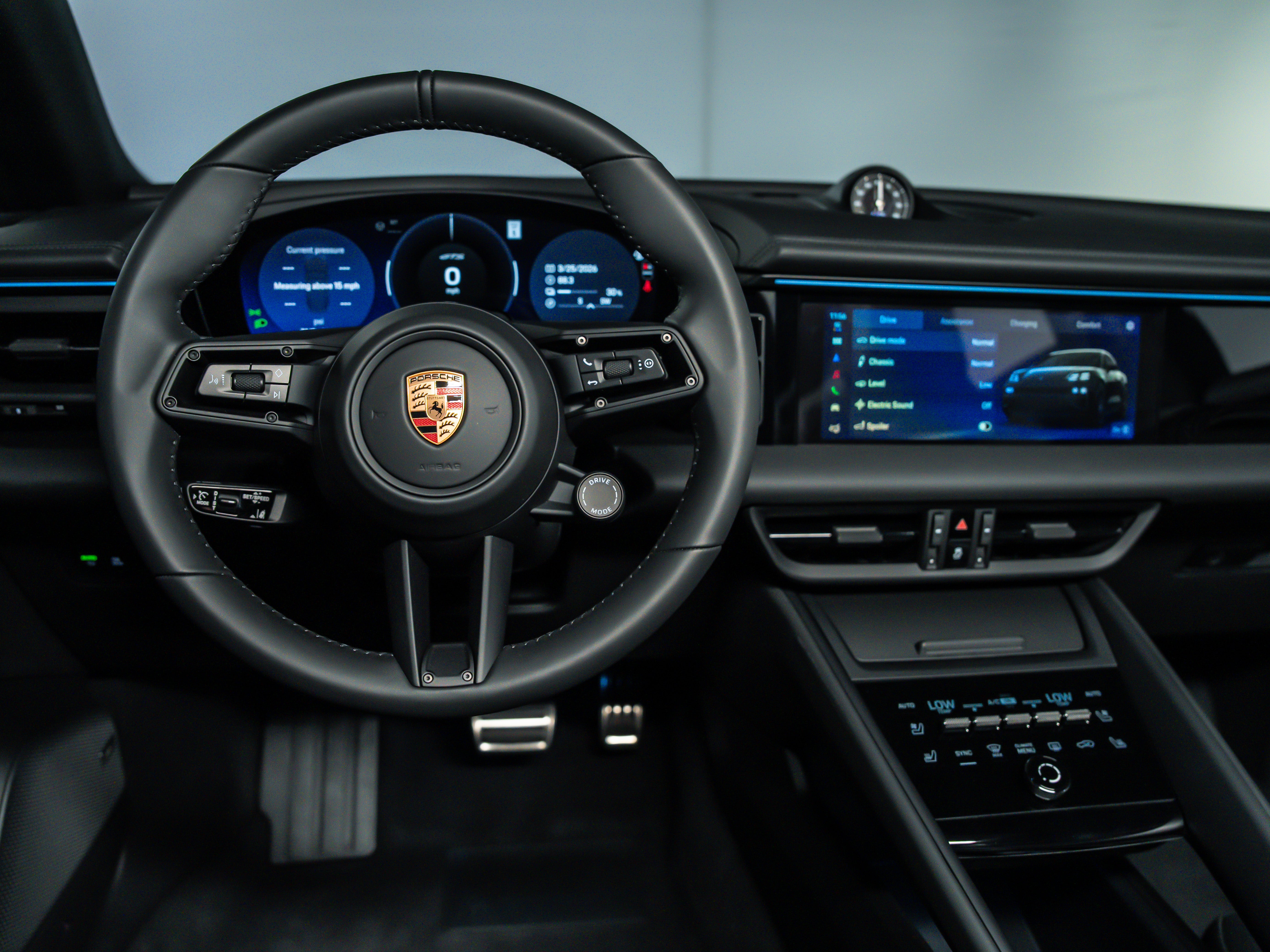 2026 Porsche Macan Ev GTS
