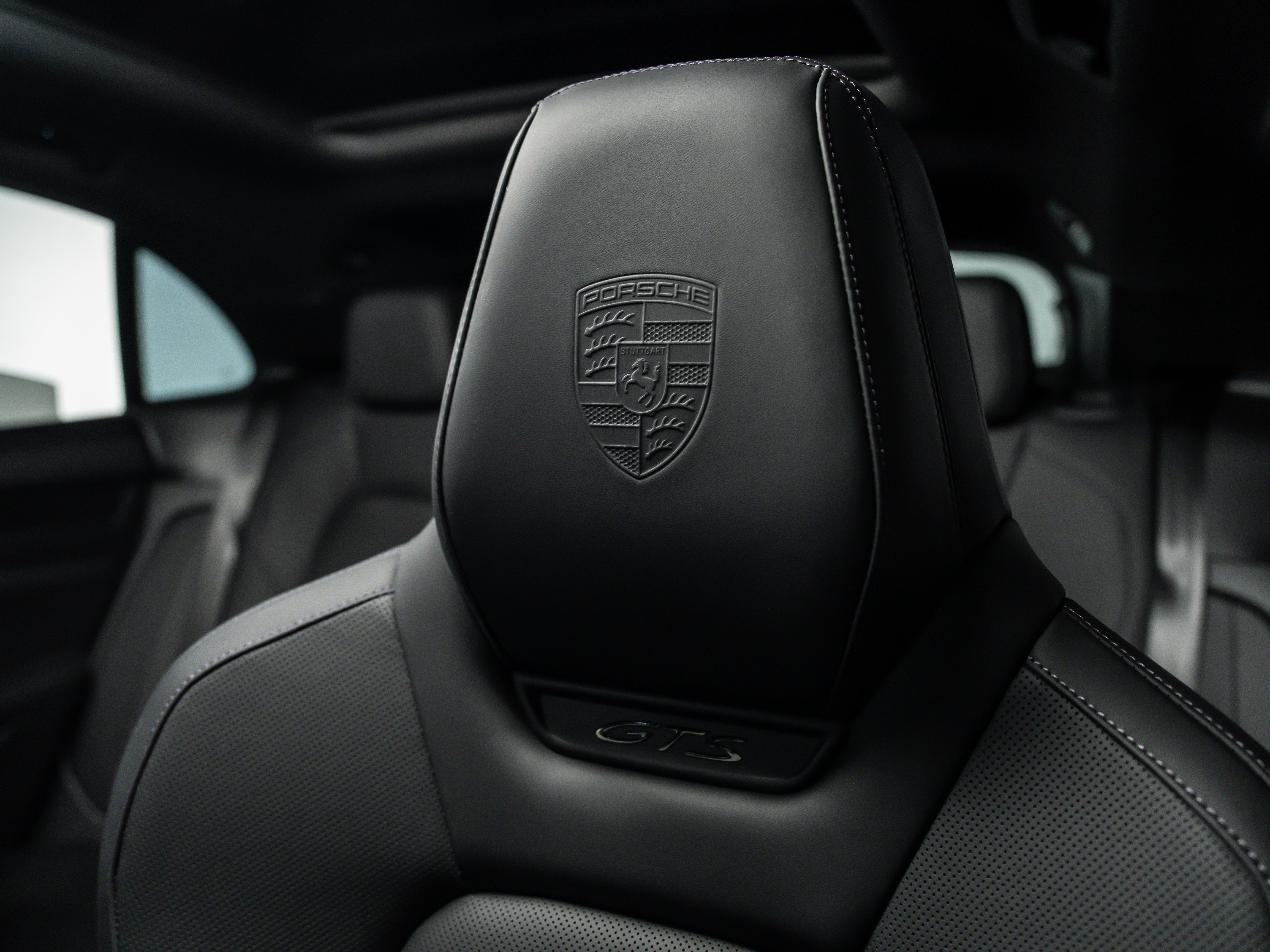 2026 Porsche Macan Ev GTS