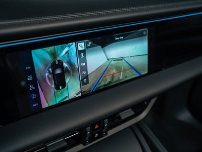 2026 Porsche Macan Ev GTS