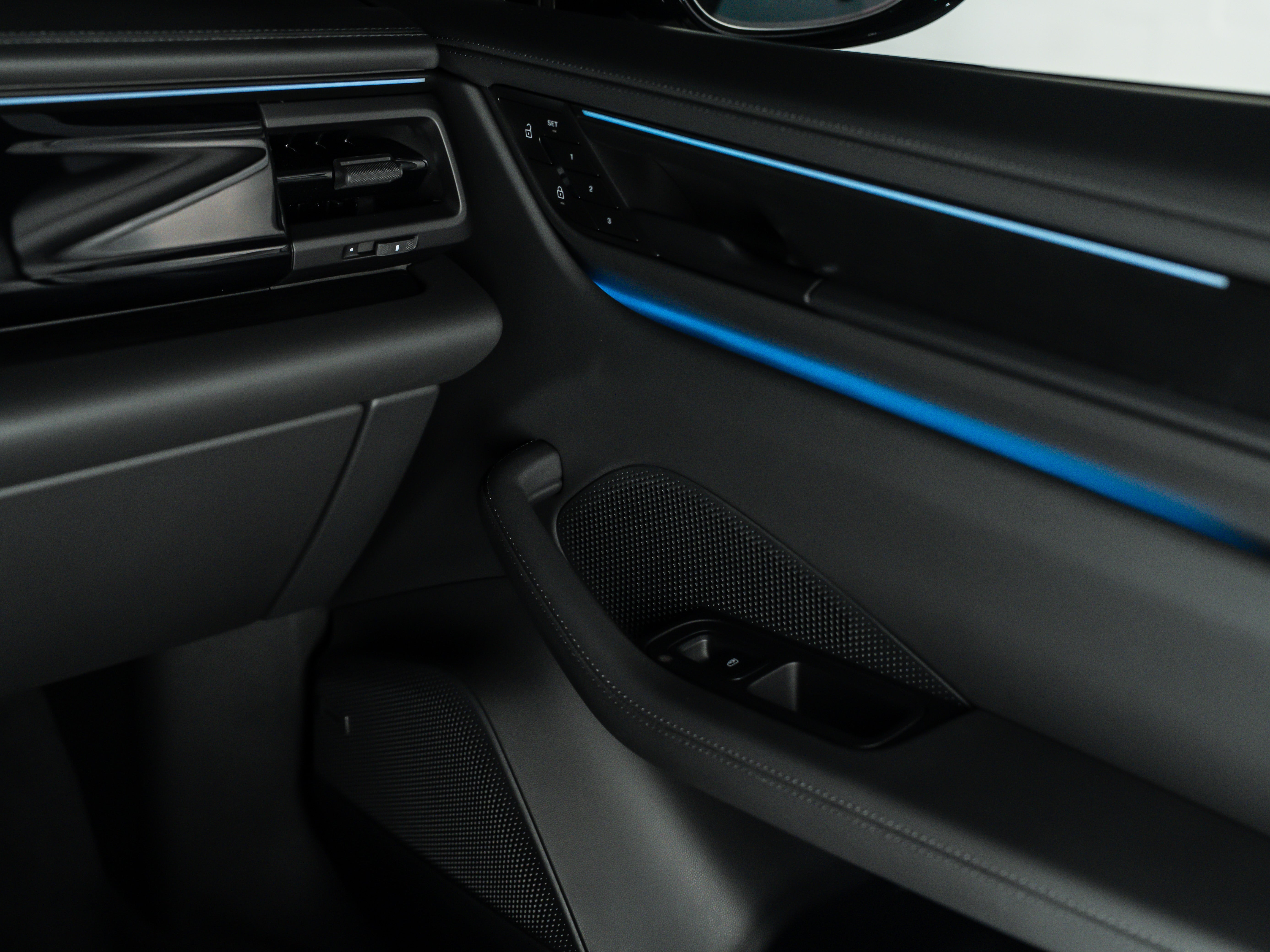 2026 Porsche Macan Ev GTS