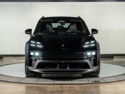 2026 Porsche Macan Ev GTS