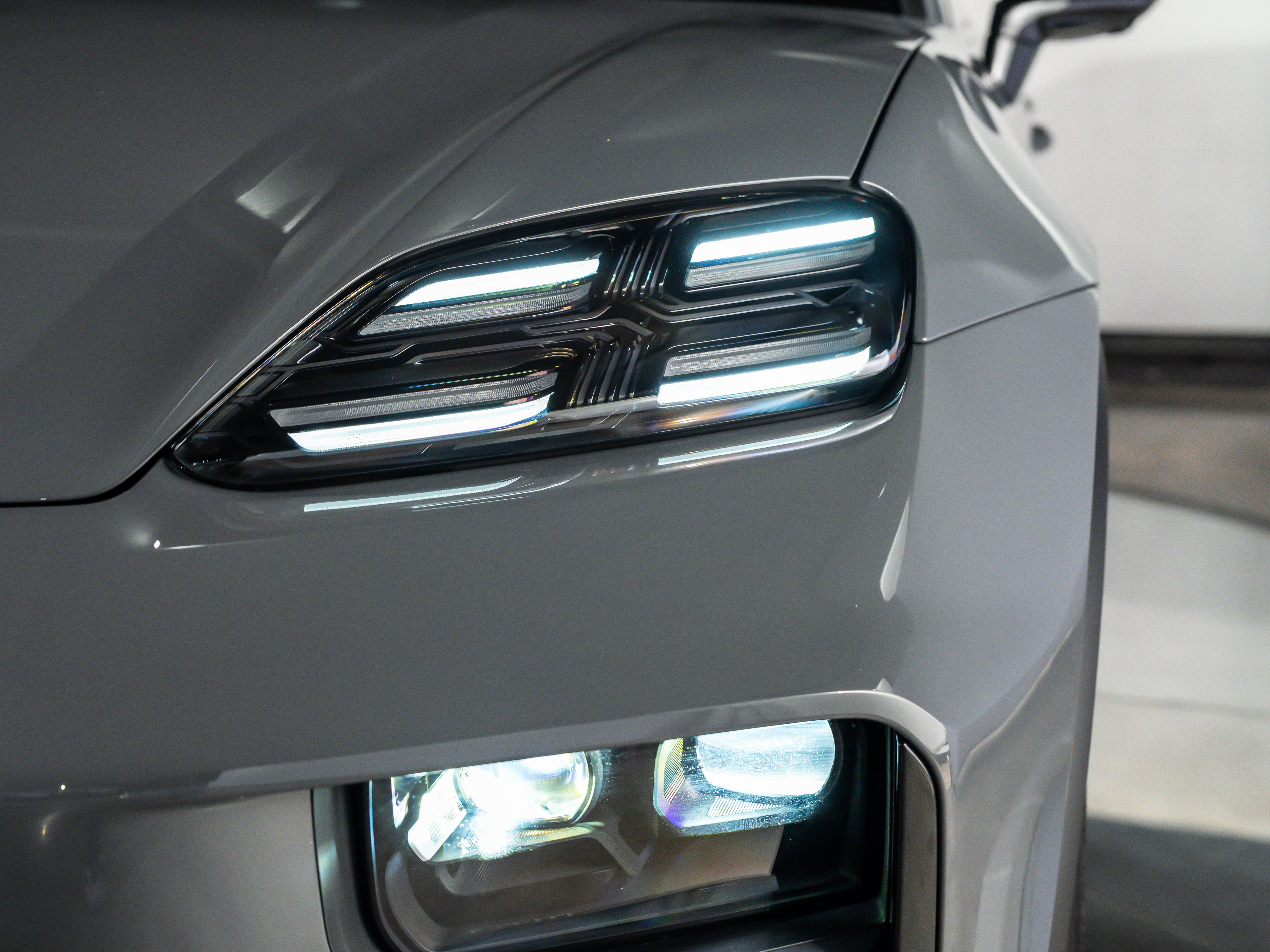 2026 Porsche Macan Ev GTS