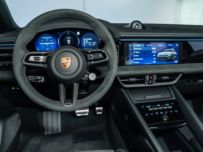 2026 Porsche Macan Ev GTS