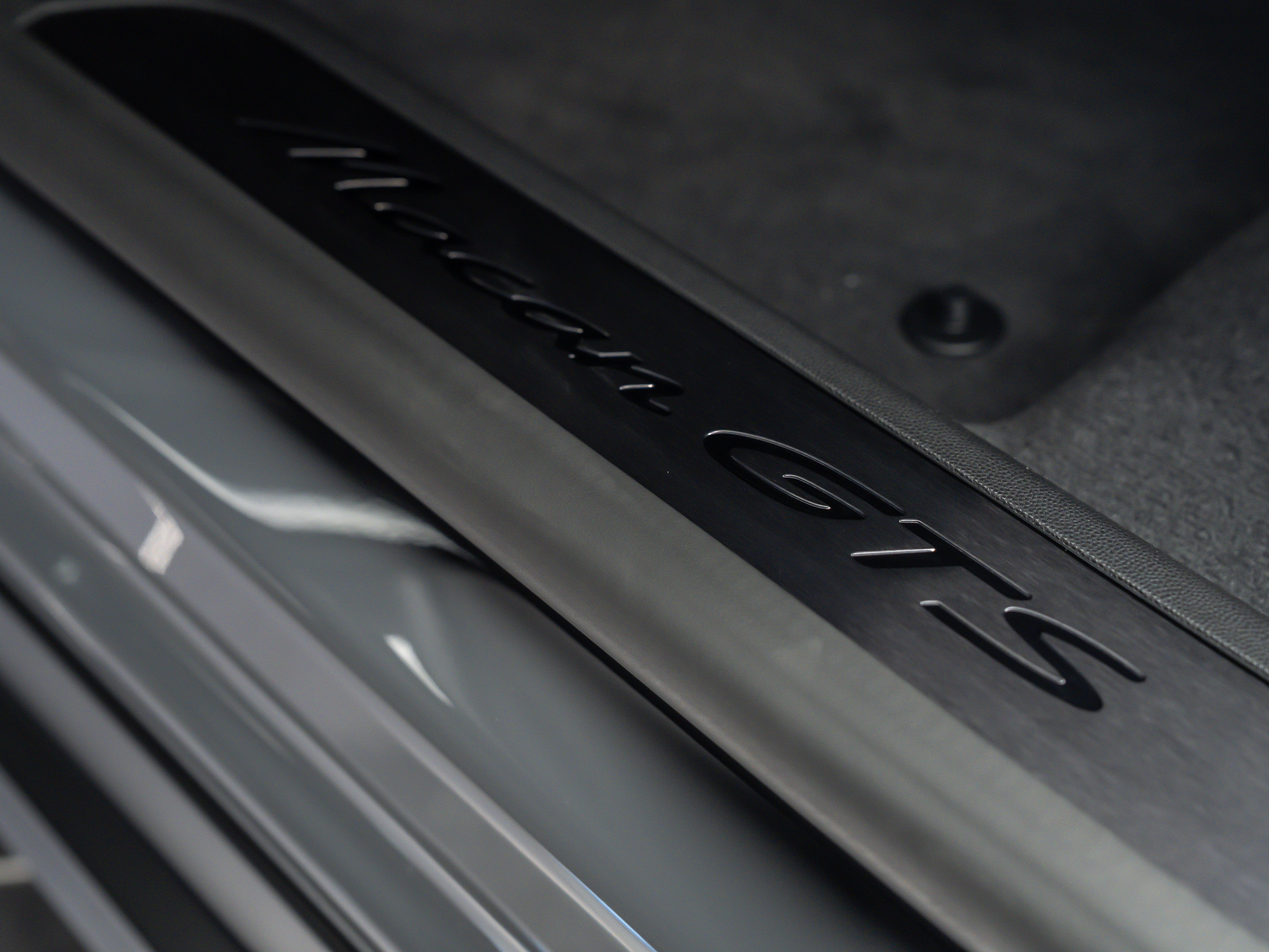 2026 Porsche Macan Ev GTS