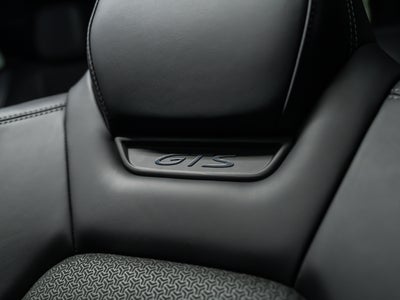 2026 Porsche Macan Ev GTS