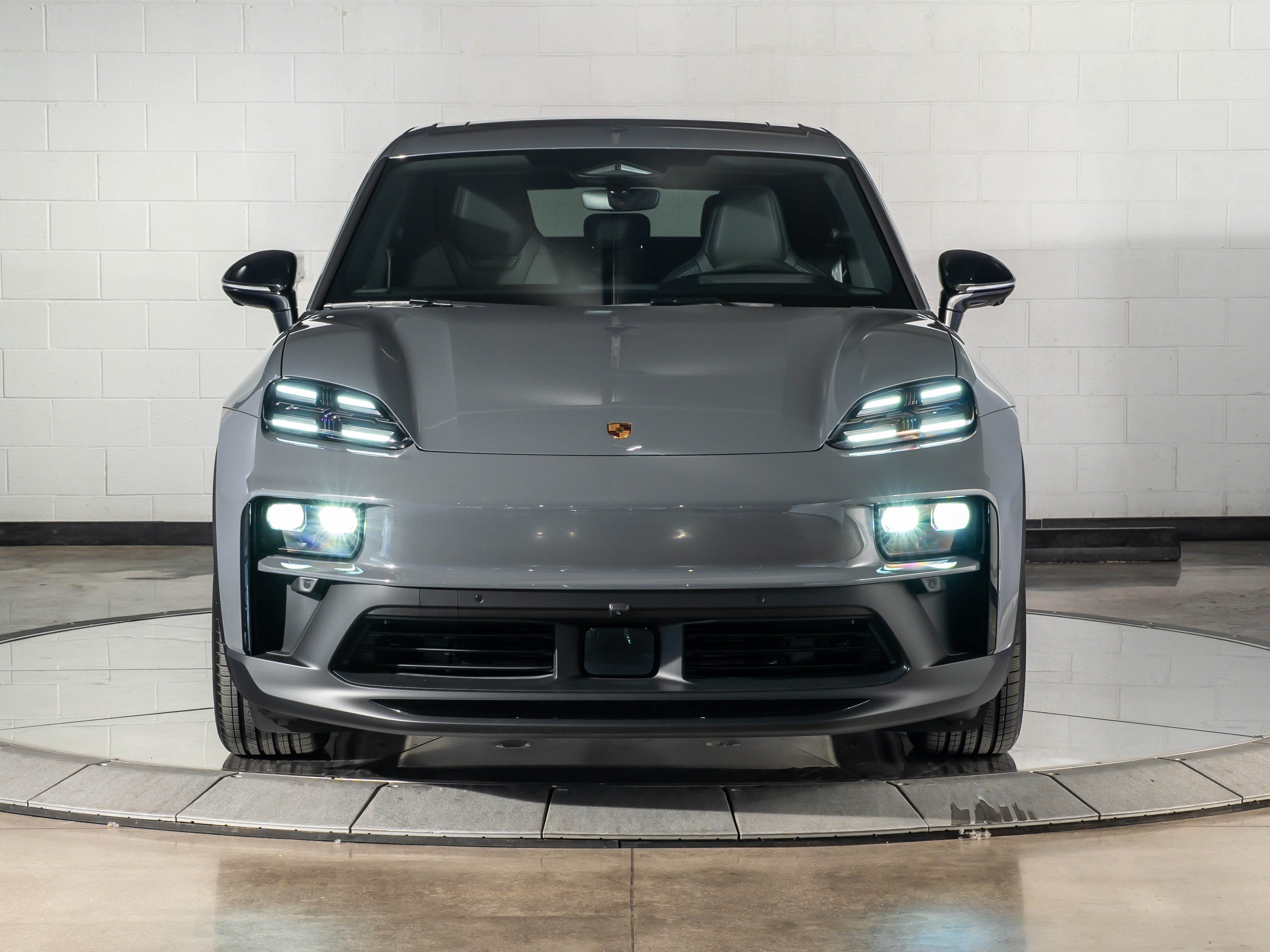 2026 Porsche Macan Ev GTS