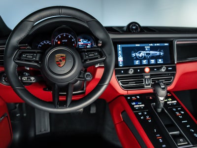 2026 Porsche Macan GTS