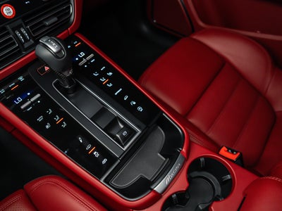 2026 Porsche Macan GTS