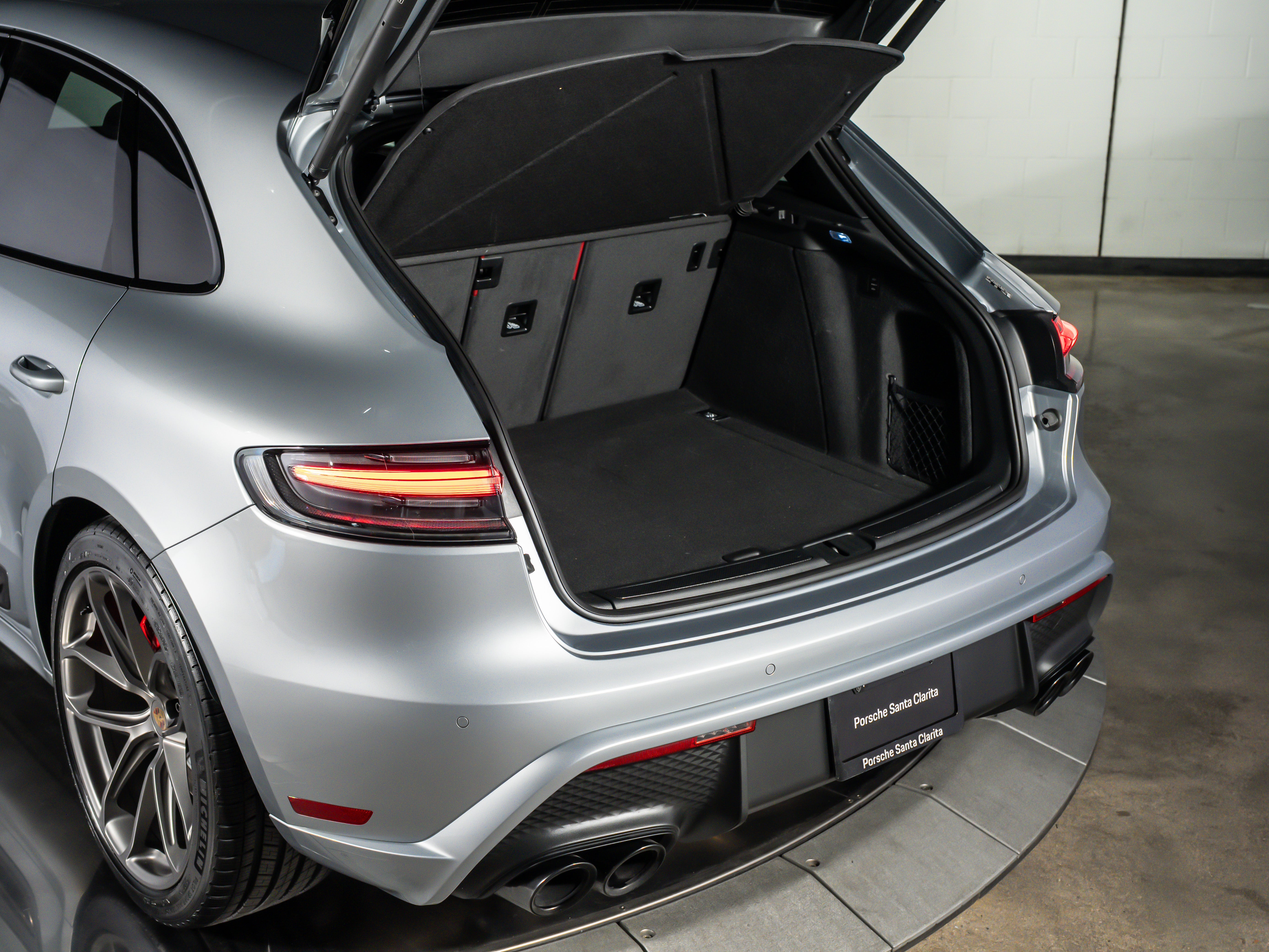 2026 Porsche Macan GTS