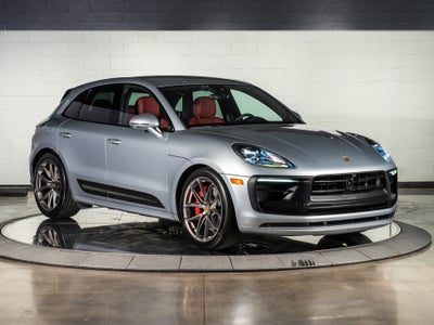 2026 Porsche Macan GTS