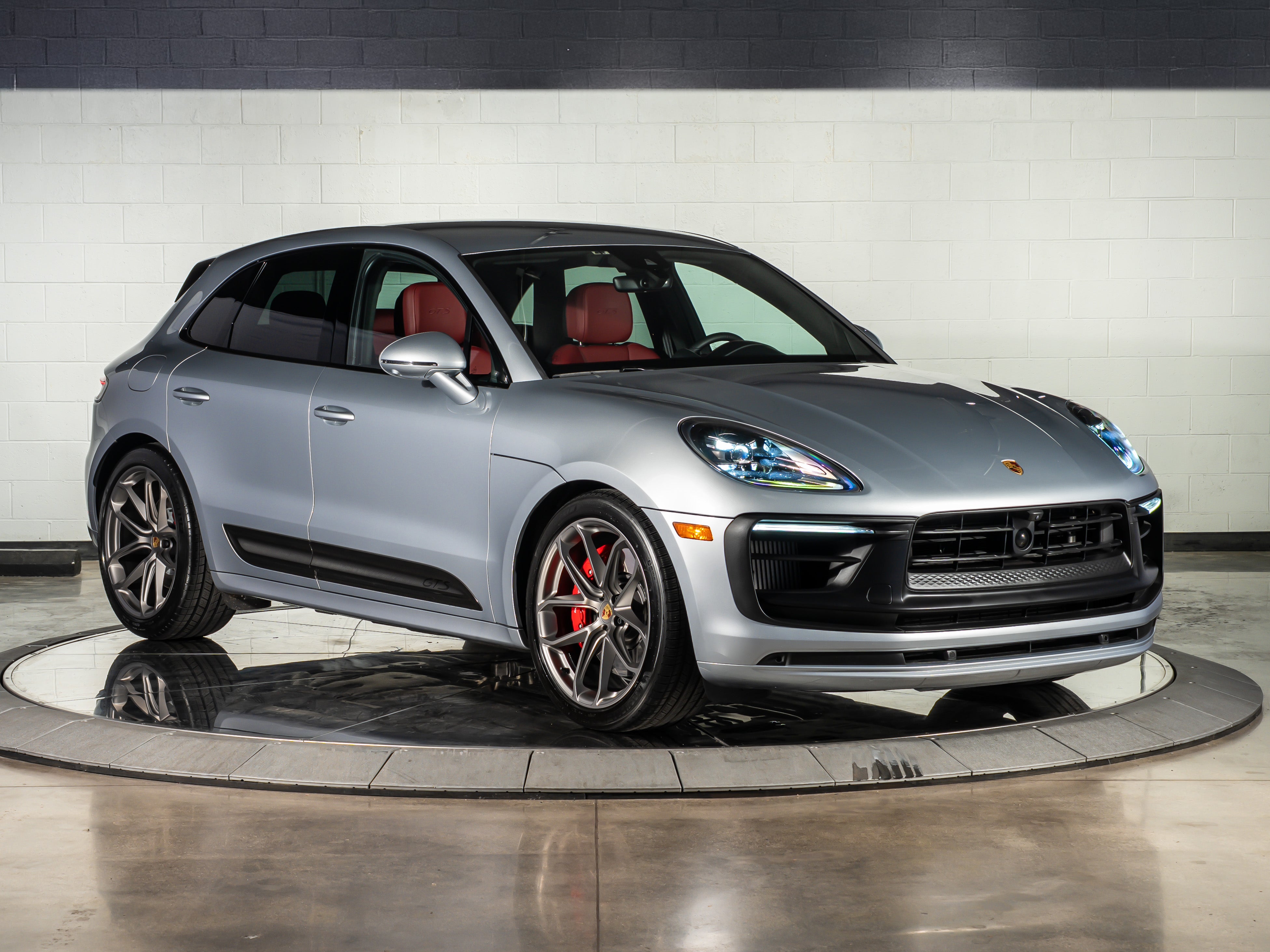2026 Porsche Macan GTS