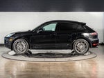 2021 Porsche Macan Turbo