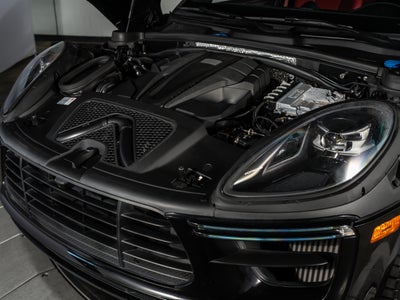 2021 Porsche Macan Turbo