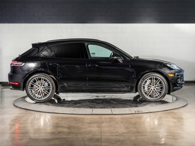 2021 Porsche Macan Turbo