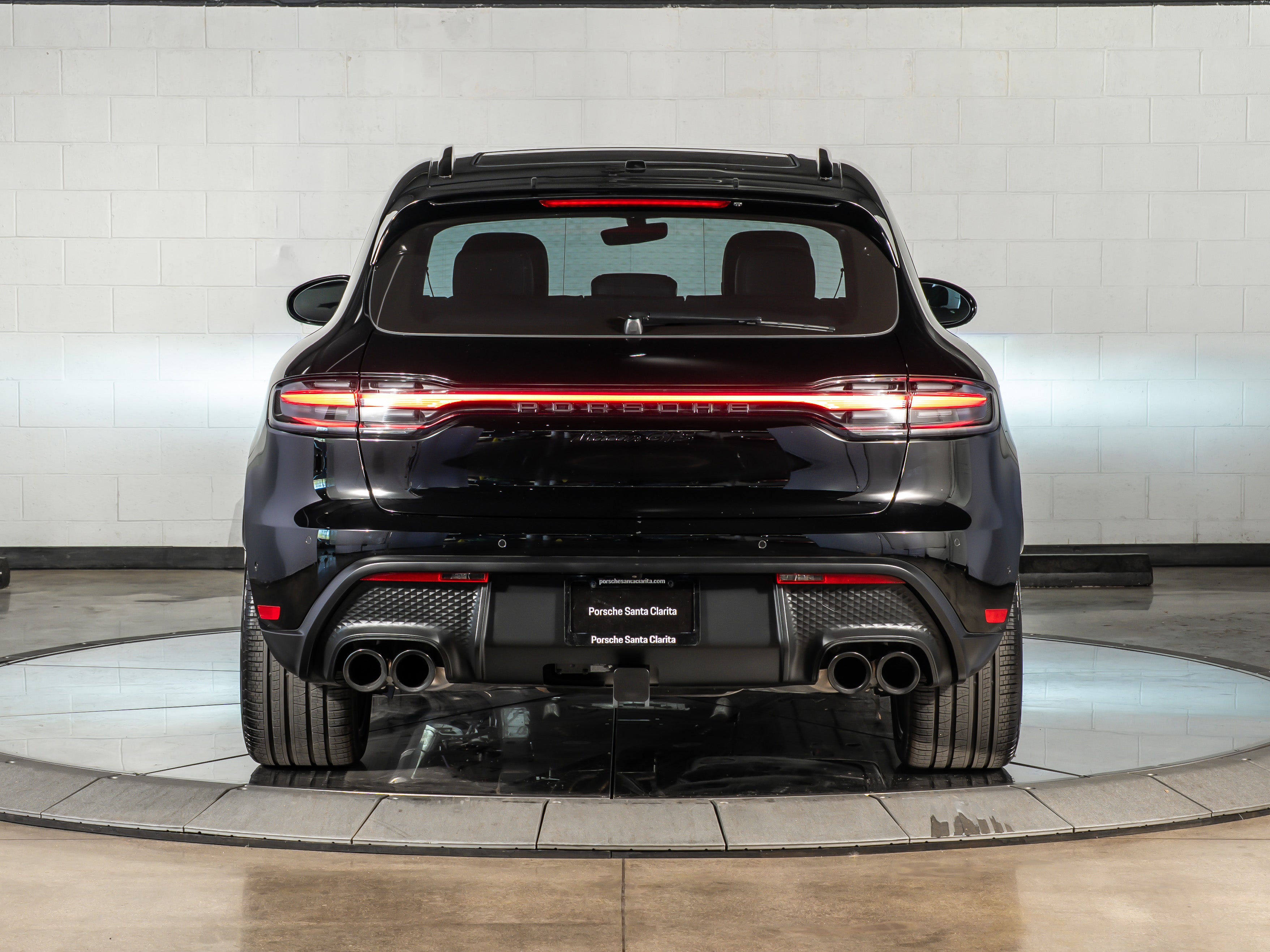 2025 Porsche Macan GTS