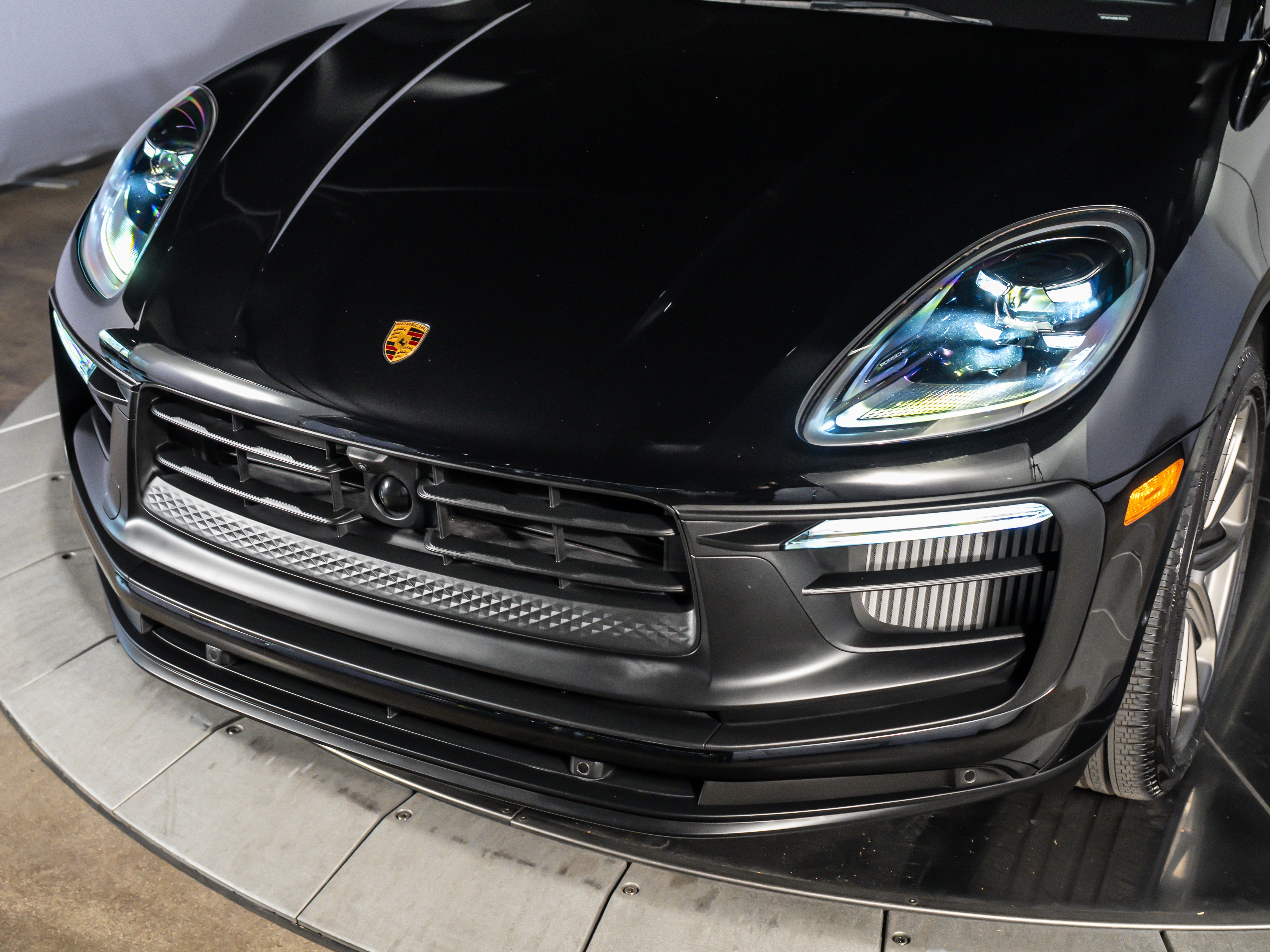 2025 Porsche Macan GTS