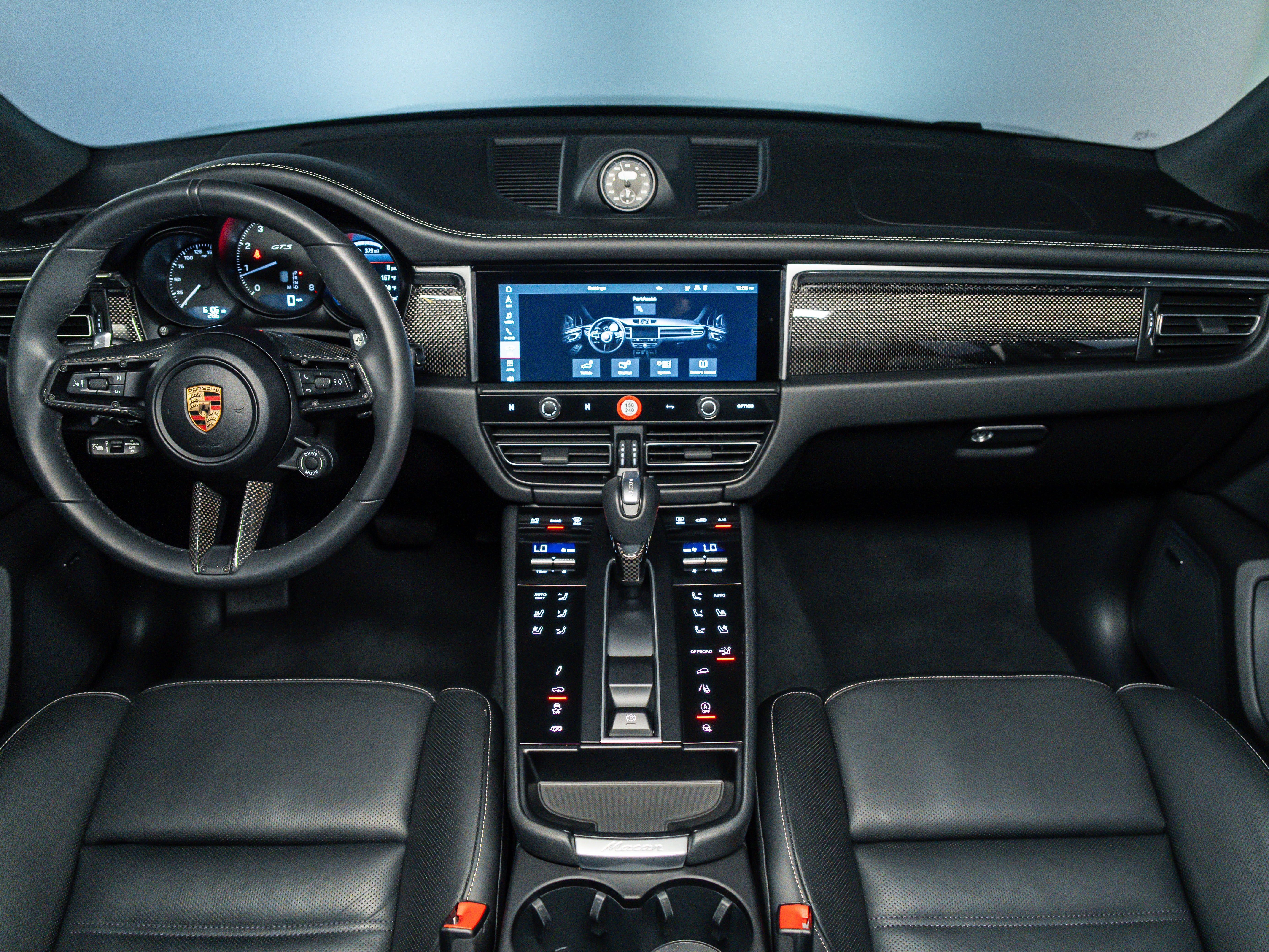 2025 Porsche Macan GTS