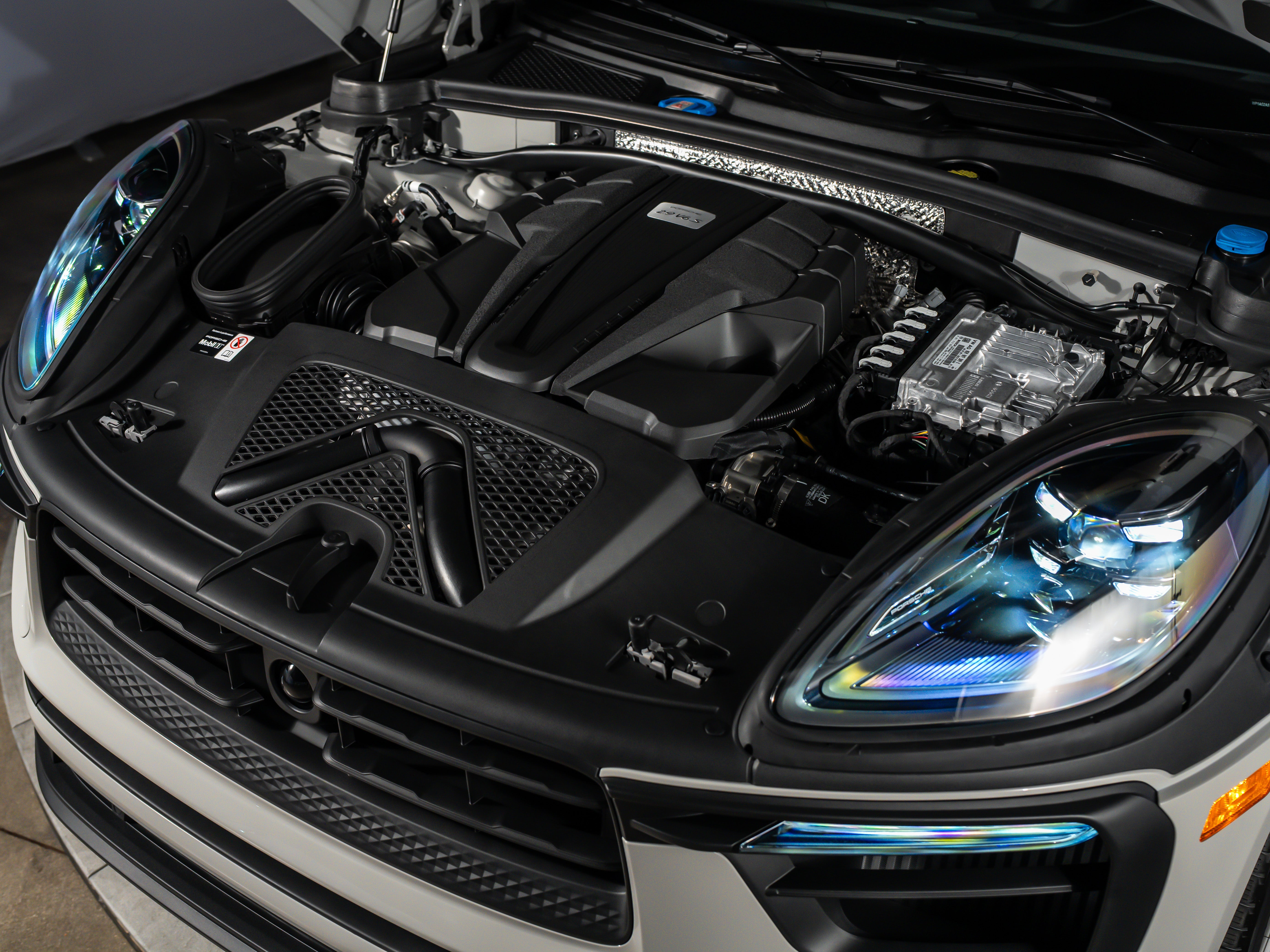 2026 Porsche Macan S